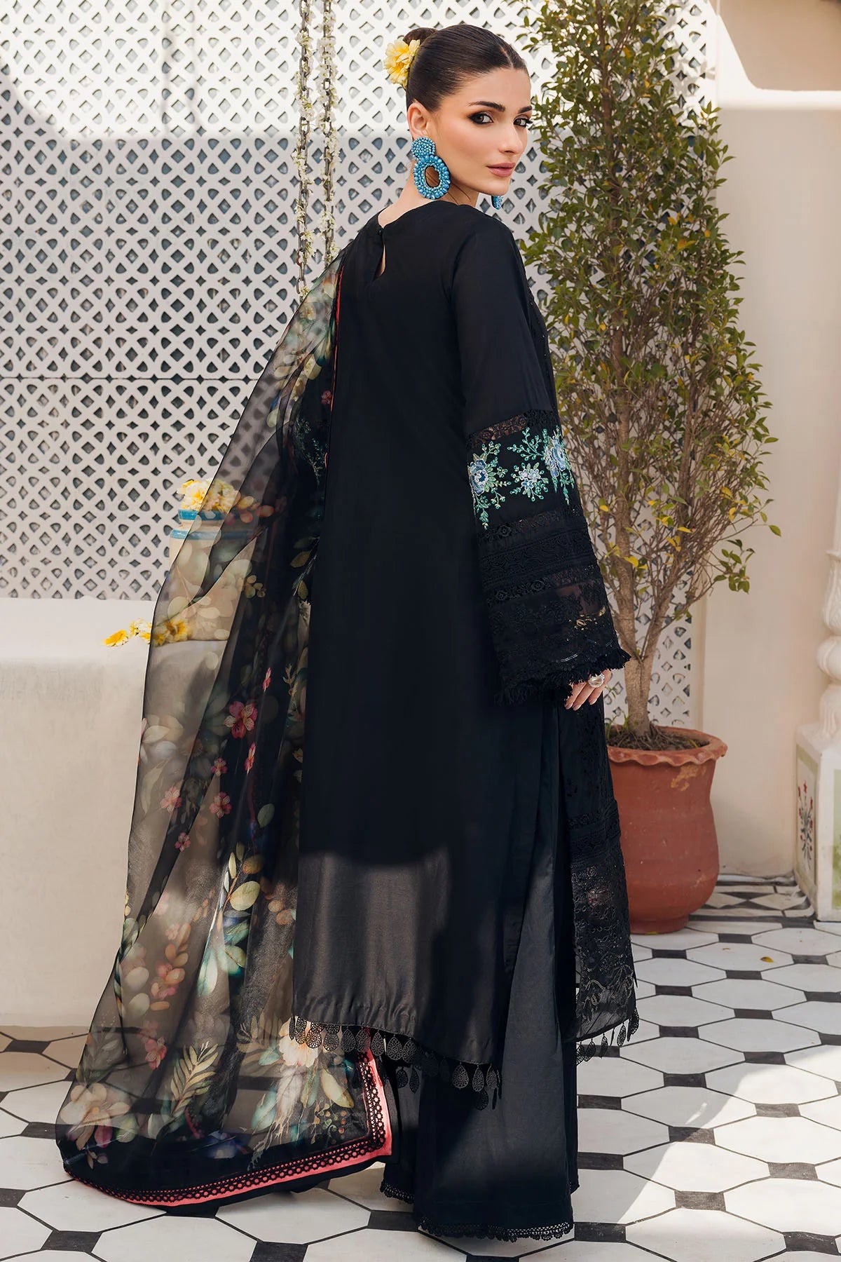 4630-ZILE-SAHIL EMBROIDERED LAWN UNSTITCHED