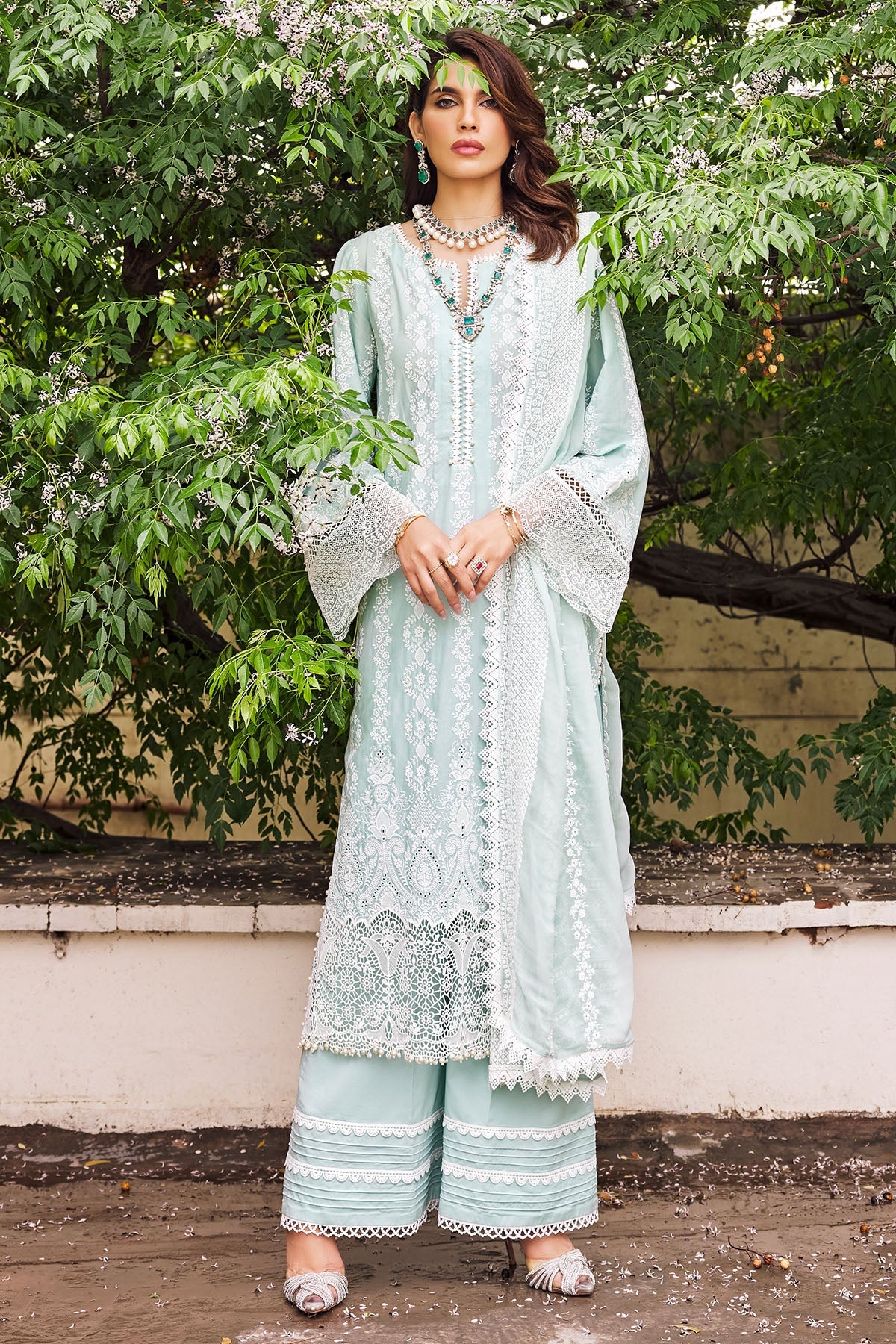 3976-MAHROSH EMBROIDERED LAWN UNSTITCHED