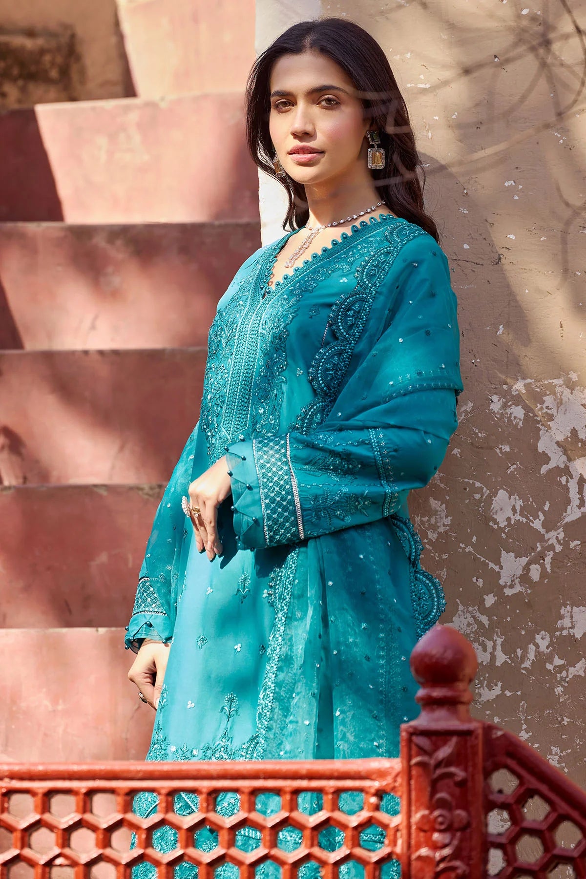 4049-AVERY EMBROIDERED LAWN UNSTITCHED