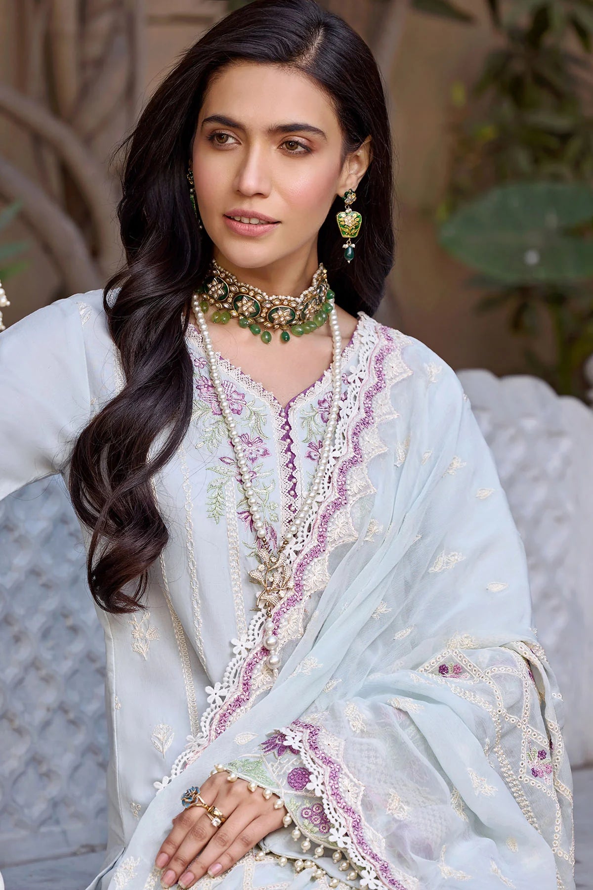 4056-ZOOHA EMBROIDERED LAWN UNSTITCHED