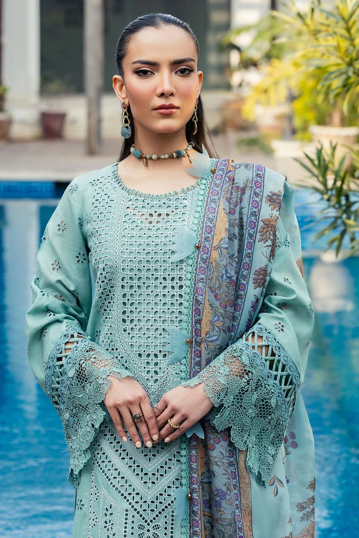 5328-ISABEAU EMBROIDERED LAWN UNSTITCHED