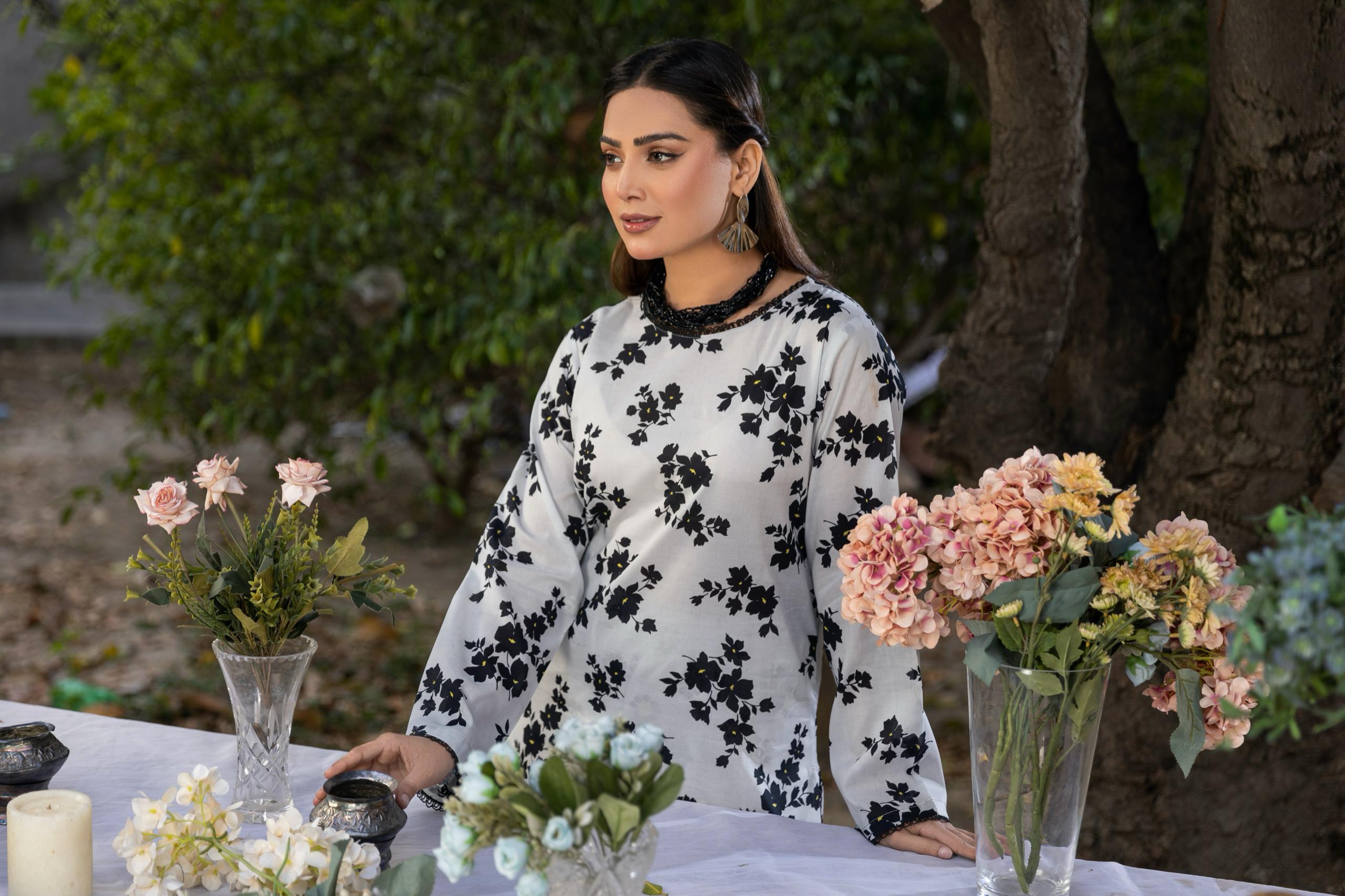 D-10 Classic Digital Printed Lawn